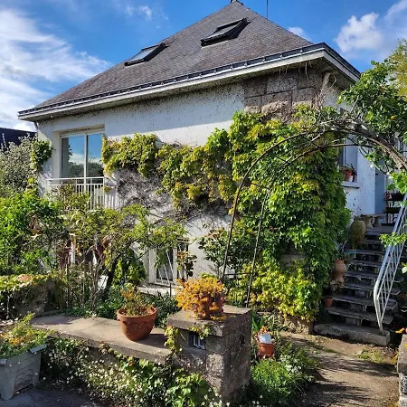 Maison Calme Avec Jardin Fleuri * Vannes